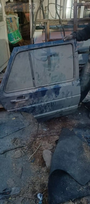 Volkswagen Golf MK2 Sağ arka kapı