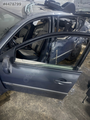 Megane 2 Sol Ön Kapı Hatasız Lacivert