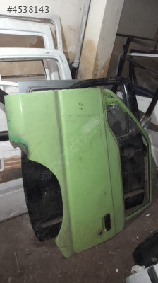 Mitsubishi L300 sol ön kapı