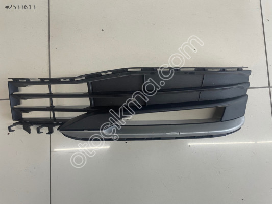 BMW 5 SERİSİ G30 SAĞ SİS FARI IZGARASI