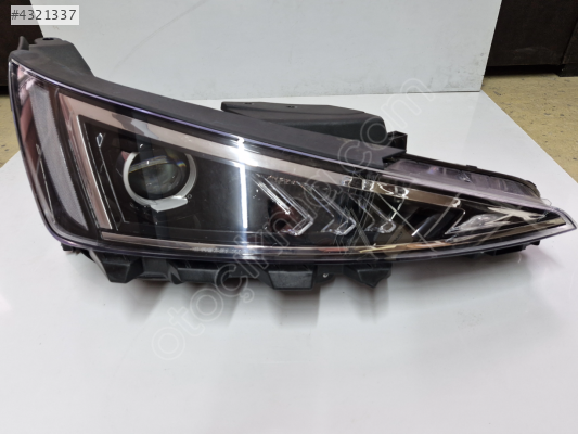 HYUNDAİ ELANTRA SAĞ ÖN FAR SIFIR AYARINDA 2018-2021