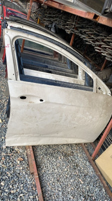 OPEL INSİGNİA B SAĞ ÖN KAPI.OTO ERKAN ÜNYE