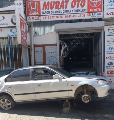 Honda civic sağ arka kapı