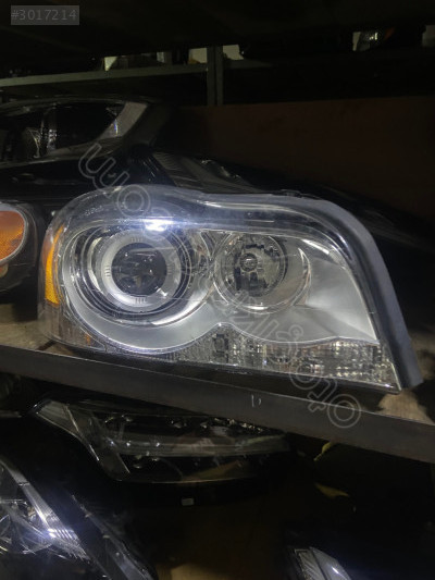 Volvo XC90 Sağ Far
