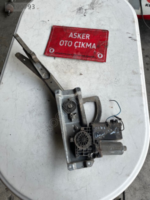 Vectra A sağ ön kapı krkosu