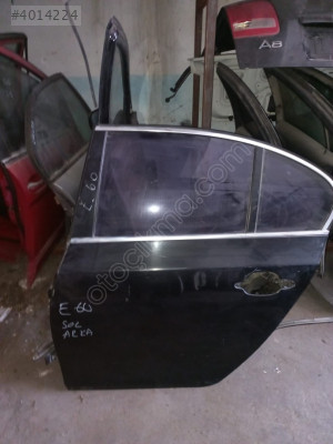 BMW E  60 SOL ARKA KAPI