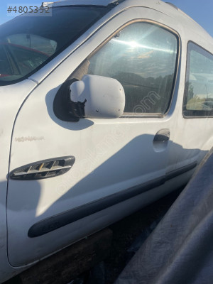 Renault kango sol ön kapı1994 model