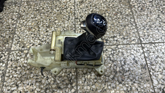 46700-C8100 HYUNDAİ ACCENT BLUE İ20 OTOMATİK VİTES MEKANİZMA