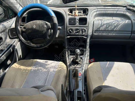 RENAULT LAGUNA 1 KLİMA KONTROL PANELİ