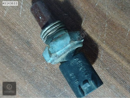 MERCEDES ÇIKMA MOTOR SUYU SICAKLIK SENSÖRÜ A0005426218