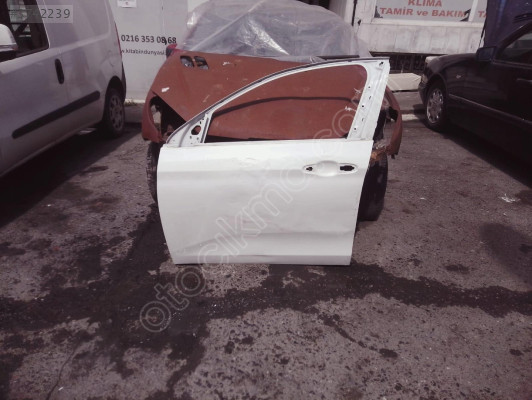 Fiat Egea Sol ön kapı orijinal çıkma