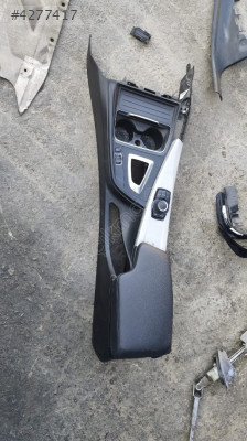 BMW F30 ORTA KONSOL OTO FEDAİ