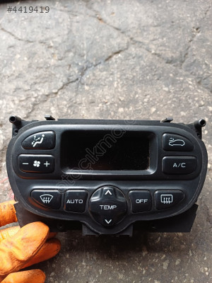PEUGEOT 307 DİJİTAL KLİMA PANELİ ÇIKMA ORJİNAL