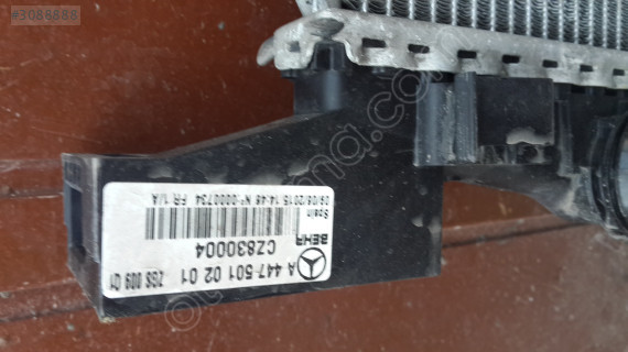 Mercedes VİTO 447 RADYATÖR A4475010201