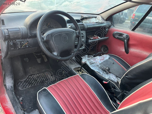 Opel Tigra Debriyaj Pedalı Vites Kolu