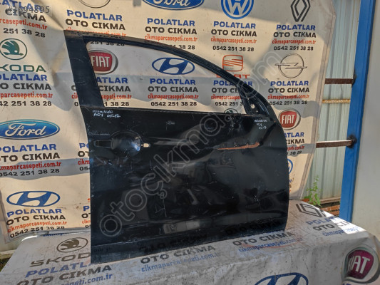 Mitsubishi ASX sağ ön kapı