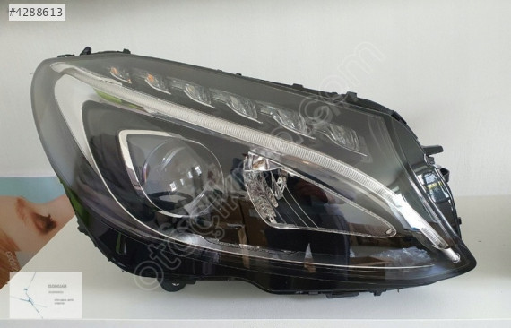 MERCEDES C180 C200d FAR SAĞ