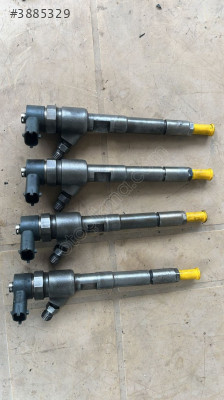FİAT FİORİNO 1,3 ENJEKTÖR ÇIKMA  0445110800