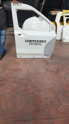 ford courier 20/24 panel van kapı sefalılar oto cıkma