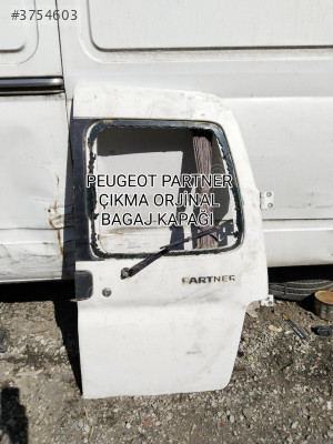 PEUGEOT PARTNER CİTRÖEN BERLİNGO ÇIKMA ORJİNAL BAGAJ KAPAĞI