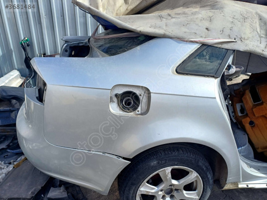 audi a4 b7 kasa sağ arka çamurluk