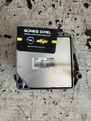 OPEL MERİVA A 1.6 MT35E 2.1 Z16XEP MOTOR BEYNİ ORJNAL GM 12249823