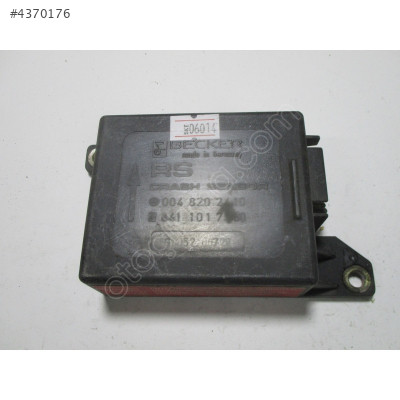 Mercedes Benz E Class Elektronik Modül 0048202410 8411017160