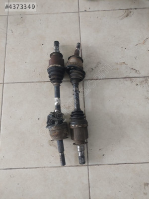 NİSSAN NAVARA SOL AKS