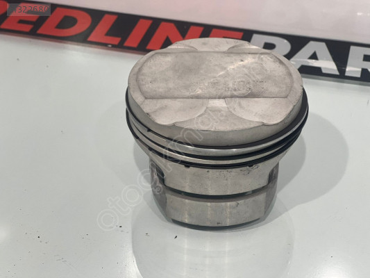 BMW 0.25 Piston E36 E46 E39 8770213025