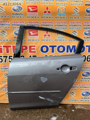 mazda 3 sedan sol arka kapı