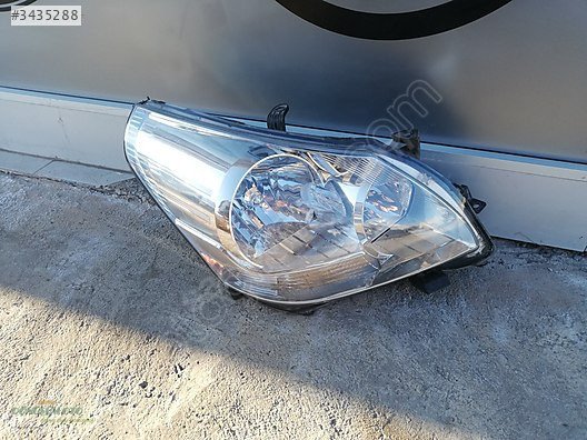 TOYOTA VERSO ÇIKMA ORJİNAL SAĞ FAR 2009 - 2013 81110-0F090