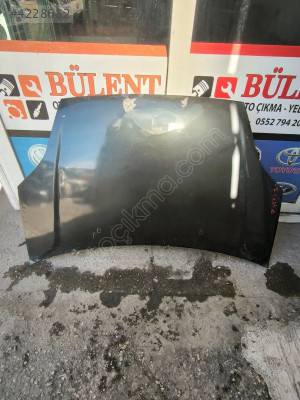 Ford Fiesta motor kaputu orijinal çıkma