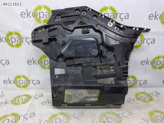 BMW 5 2023 2024 G60 M ARKA TAMPON SAĞ İÇ BRAKETİ 51125A011C4