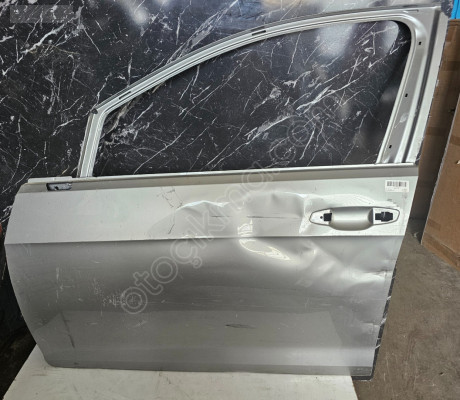 VW Golf Sol Ön Kapı Parçası - Orijinal 5G4831055