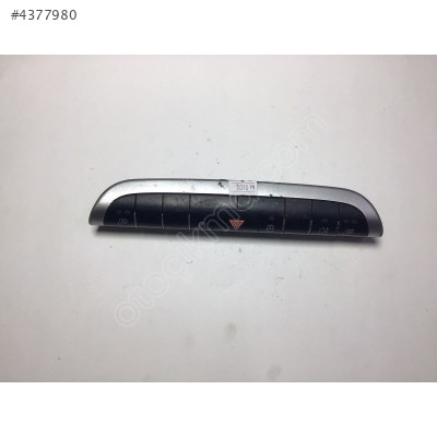 Smart Fortwo Dörtlü Flaşör Düğmesi