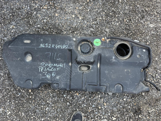 PEUGEOT 306 BENZİN DEPOSU , PEUGEOT 306 YAKIT DEPOSU 9632840480