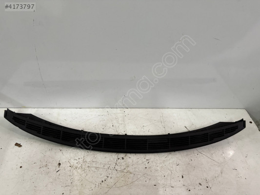 BMW E90 ÖN CAM IZGARASI