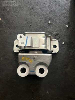 FİAT EGEA ÇIKMA MOTOR KULAĞI