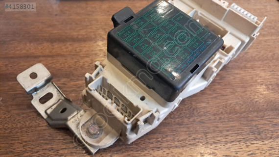 Mazda 626 Sigorta Kutusu GJ8366730