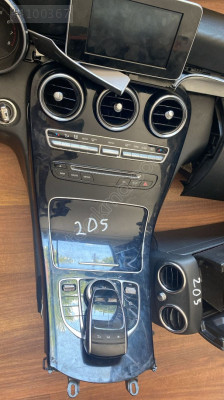 MERCEDES W205 ORTA KONSOL OTO FEDAİ