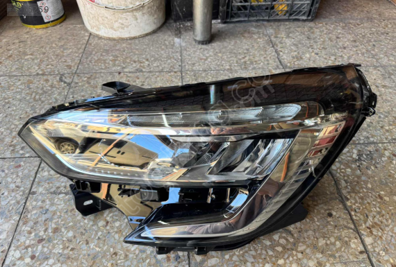 RENAULT CLİO 5 SOL FAR ORJİNAL HATASIZ EYUPCAN OTO'DA