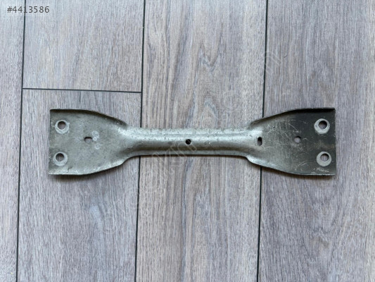 Egzoz Baglantı Demiri Audi A3 1K0804421C