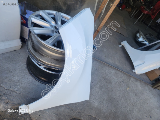 Ford ecosport sol ön çamurluk orjinal çıkma