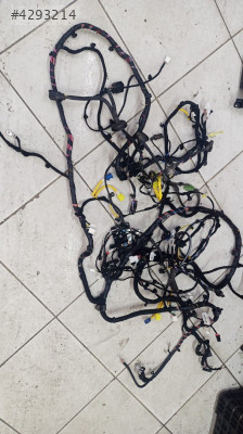 BYD ATTO 3 ORJİNAL SÖKME İÇ TESİSAT 23