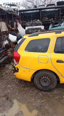 Dacia Logan MCV yarım arka komple