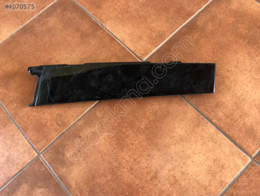 Opel Crossland Sağ Arka Kapı Direk Çıtası 39123013