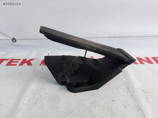 Mercedes C 205 GAZ PEDALI A2053000004