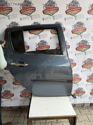 RENAULT CLİO 3 SAĞ ARKA KAPI SÖKME ORİJİNAL