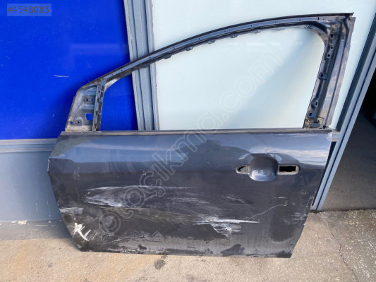 FORD FOCUS 2015 ÇIKMA ORJİNAL SOL ÖN KAPI