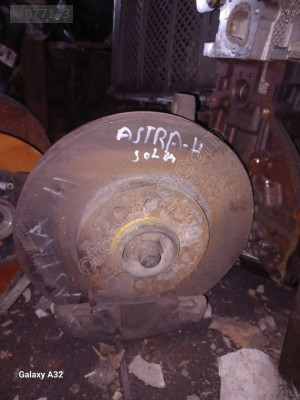 OPEL ASTRA H SAĞ ÖN TAŞIYICI KONUK OTO 05323167897